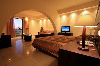 Отель Naxos Imperial Наксос Экстерьер фото